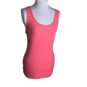 NWOT Old Navy Very Fitted Long Length Scoop Neck Salmon Sleeveless Tank Size XL